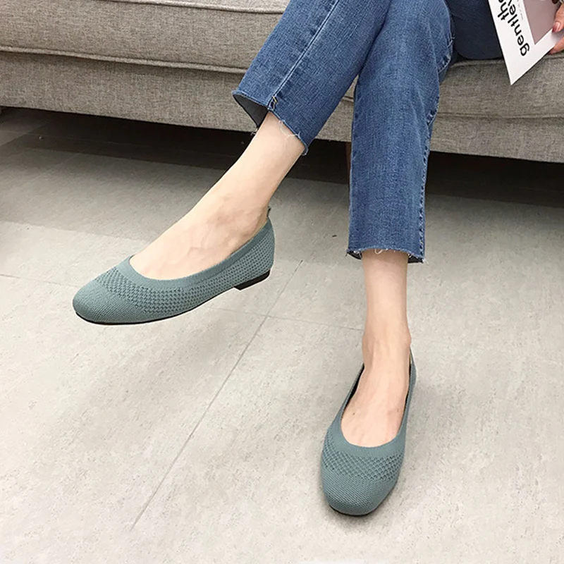 Women\'s flat shoes fashionable hollow out anti slip rubber sole casual shoes 2023 new model