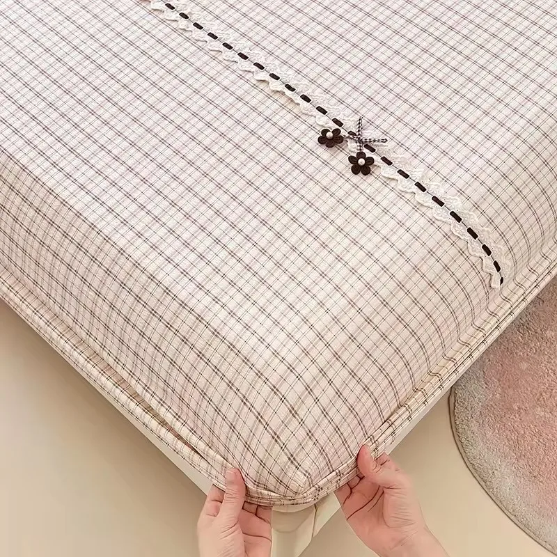 

Lace Style Bedsheet Plaid Print Fitted Sheet Elastic Bed Cover Skin-friendly Bed Linen sabanas (Pillowcase Need Order)