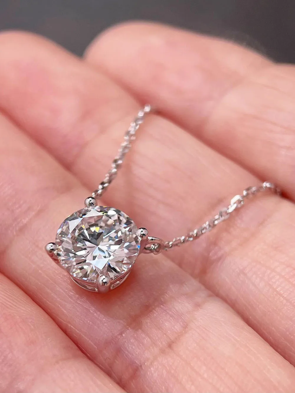 IGI Certified 1 2 Carat Round shape Diamond Necklace, VS1 Clarity D Color, 18K White Gold Lab Grown Diamond fashion Necklace