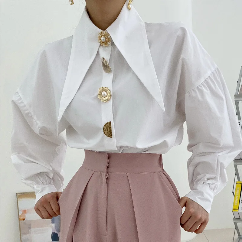 Koreanische schicke spitze Hals einzelne Perle Knopf weißes Hemd Dame Mode lose Puff Langarm Bluse lässig solide Tops für Frauen