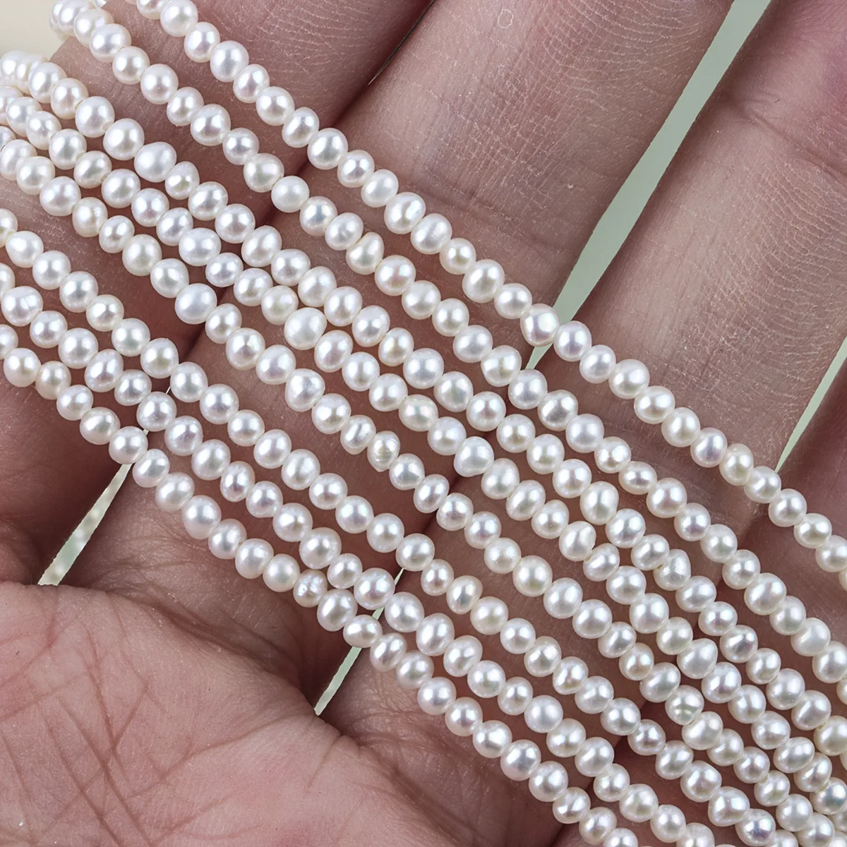 

Strong Light 2-3mm Near-round Mini Pearl, Natural Freshwater Seedless Small Round Bead DIY Small Clavicle Chain Material