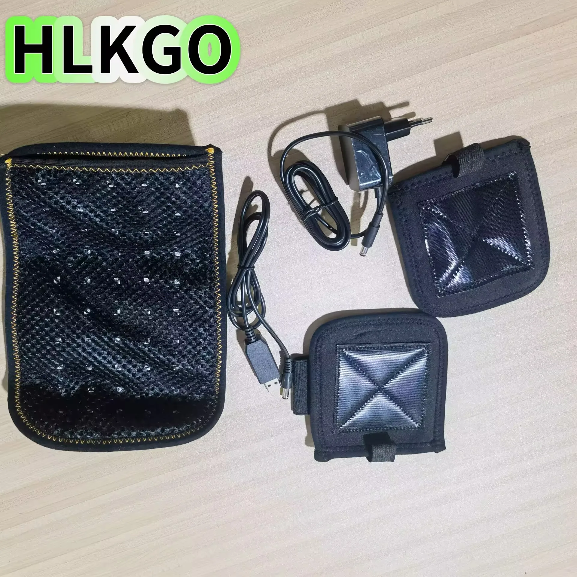 

Red Light Therapy Hand Device with 660nm & 850nm LEDs, Flexible Pad Design for Complete Finger, Palm, and Wrist Joint Arthritis