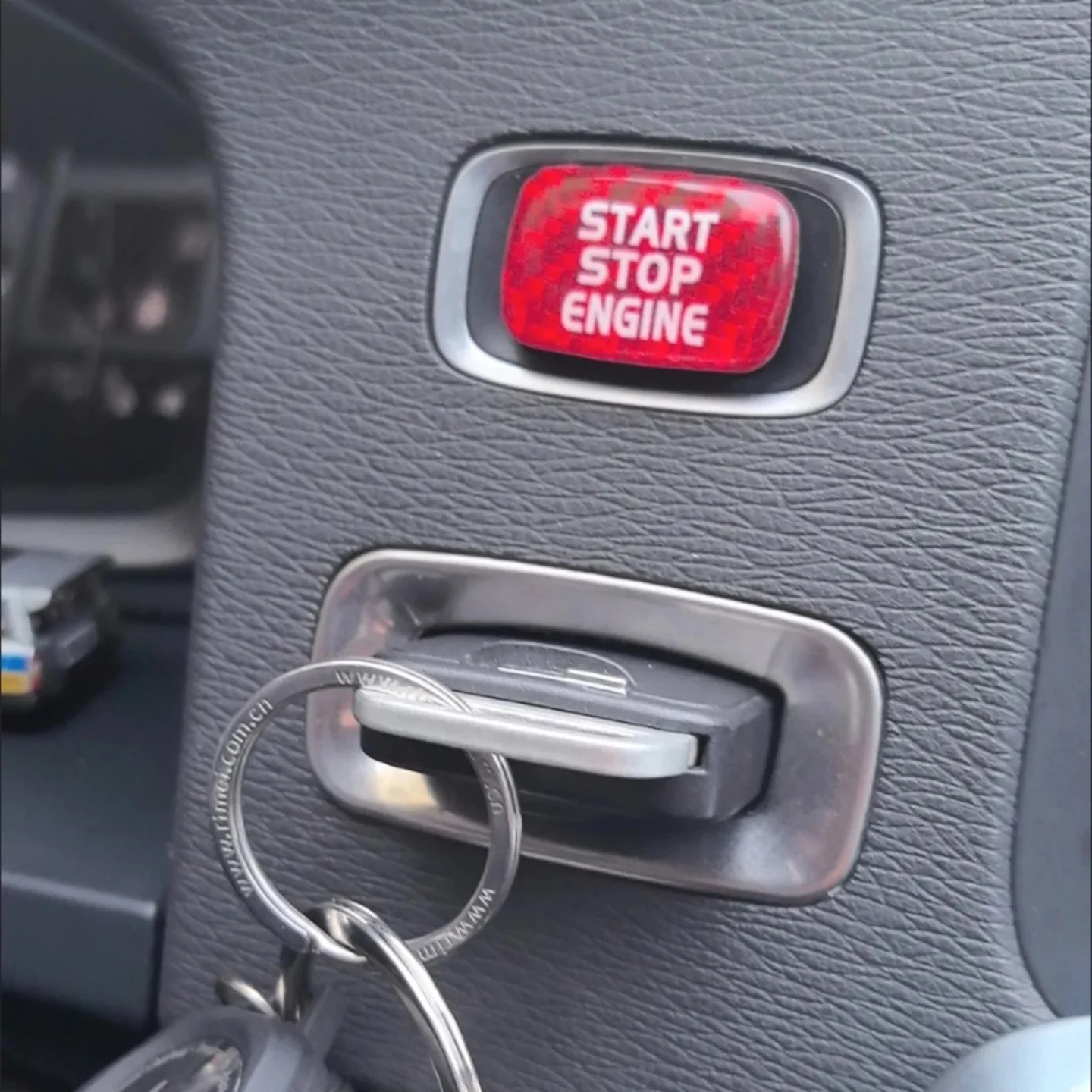 For Volvo XC60 2009-2019 S60 S60L V60 Car Engine Start Stop Button Cover Real Carbon Fiber Sticker Keyhole Sticker 2014 2015