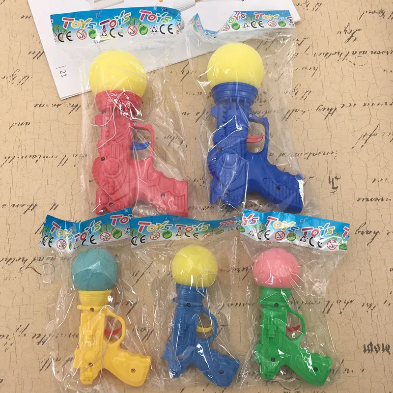 Novas crianças esponja pistola ejeção bola lançamento bola jogos ao ar livre das crianças brinquedo arma descompressão pessoa inteira brinquedo do bebê
