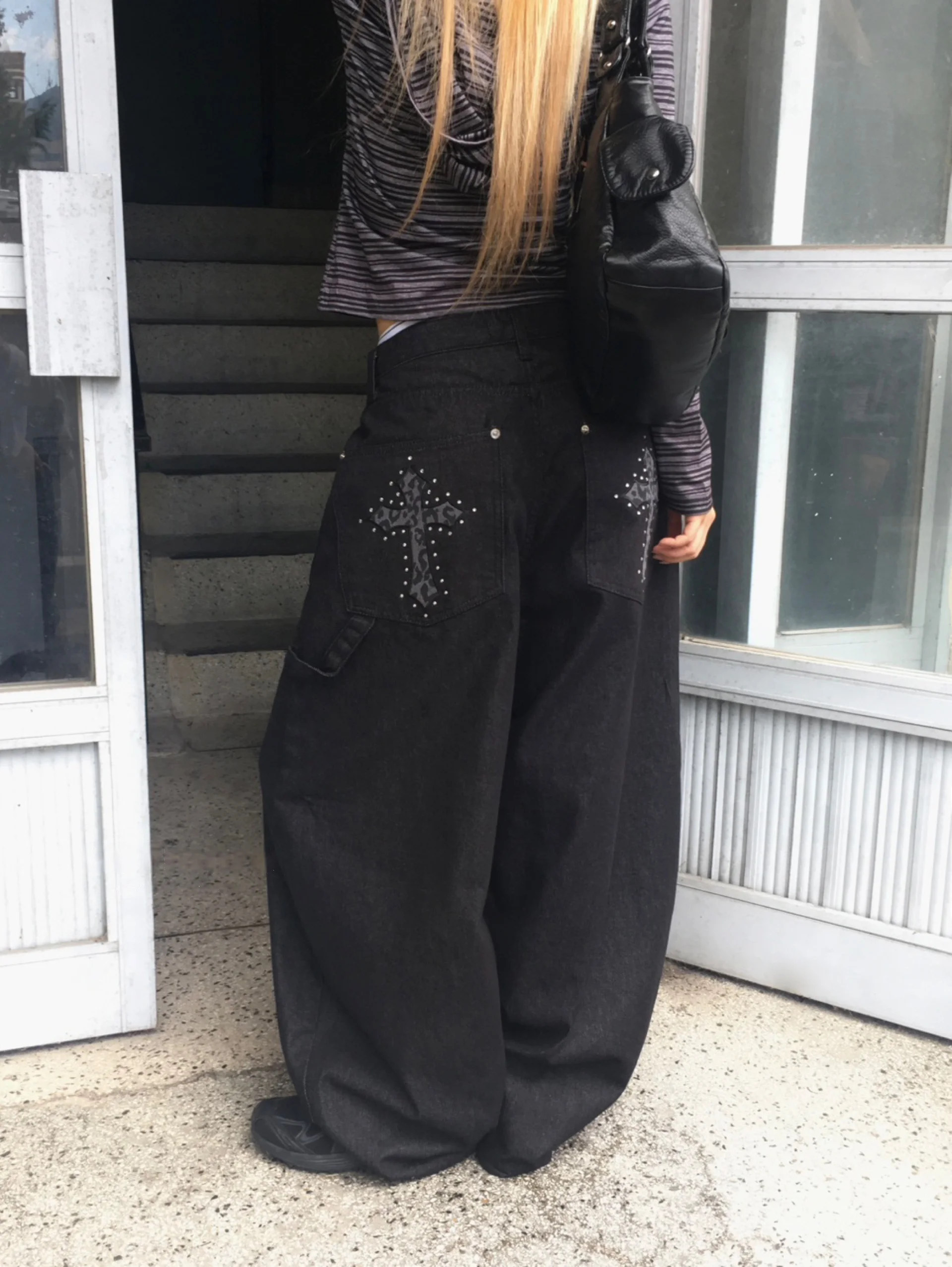 

Stylish Retro High Waist Denim Jeans Ladies Casual Cross Diamond Spotted Slimming Vintage Cool Pocket Pattern Non-Stretch