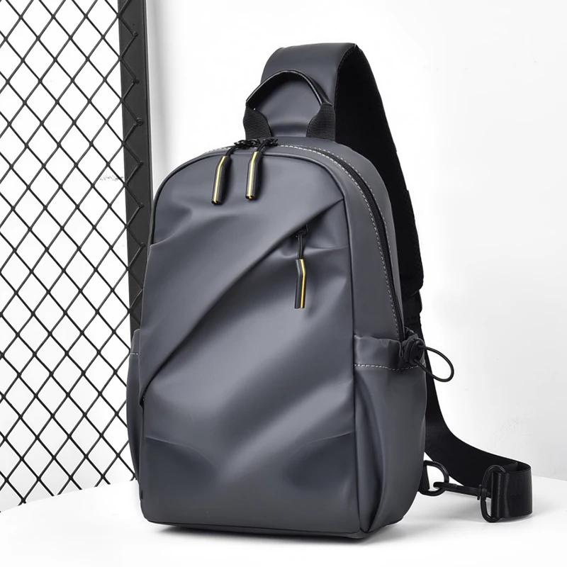 

Fashionable Men's Chest Bag with Adjustable Shoulder Straps,suitable for Travel,daily Outings,outdoor Sports and Other Occasions