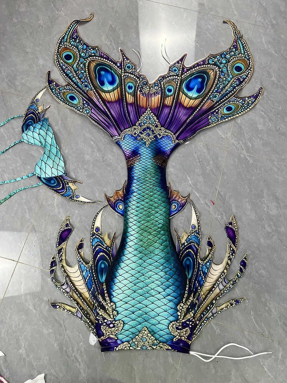 نمط جديد حورية البحر ذيل حورية البحر زعانف حوض السمك حورية البحر أداء الغوص ملابس السباحة الكبار الأطفال حورية البحر ذيل مصممة