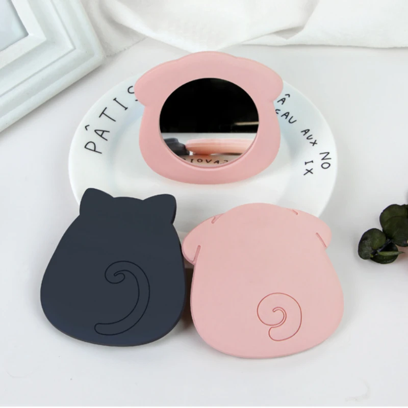 Cute Rabbit Bear Shape Makeup Mirror Portable Compact Pocket Mirror Women Girl Cosmetic Small Compact Mini Makeup Mirrors