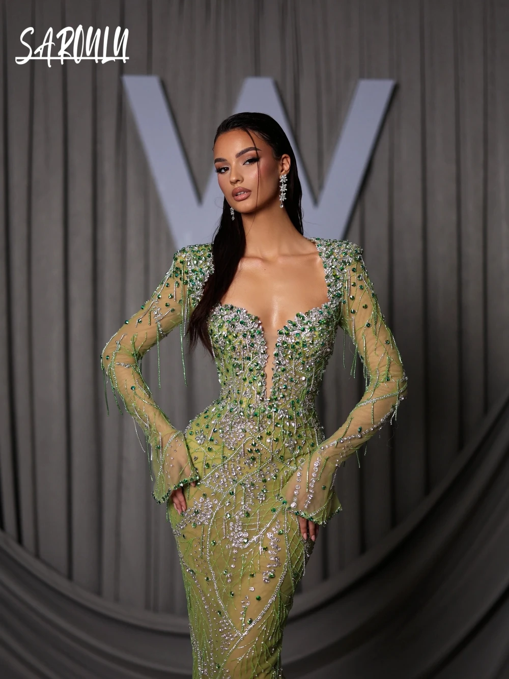 

Fashionable Tassel Green Illusion Evening Dress Exquisite Delicate Beaded Sequins Customized Cocktail Sexy Mermaid Prom Gown