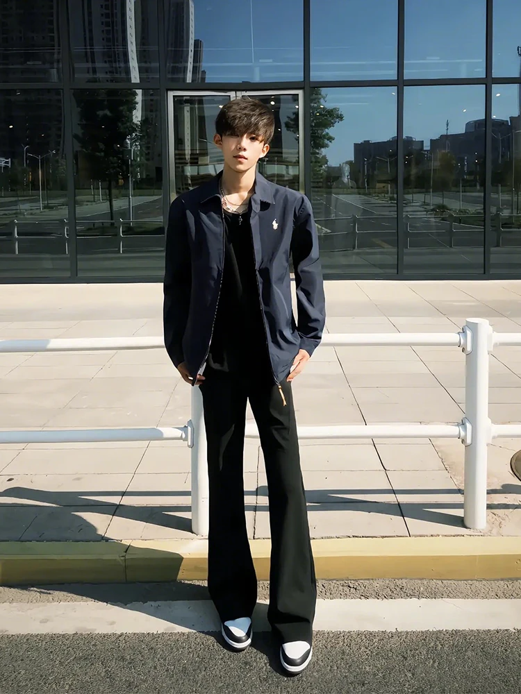 

Мужские брюки American High Street: расклешенные, прямого кроя, удлиненные, с эффектом стройности, CleanFit, прямые брюки-чинос