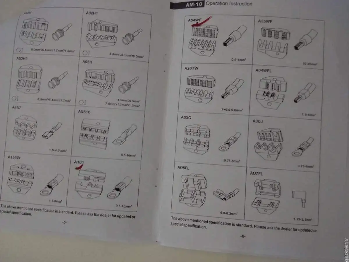 Pneumatic Crimping Tool AM-10 Pneumatic Air Powered Wire Terminal Crimping Machine Crimping Up to 16mm2 Pneumatic Crimper