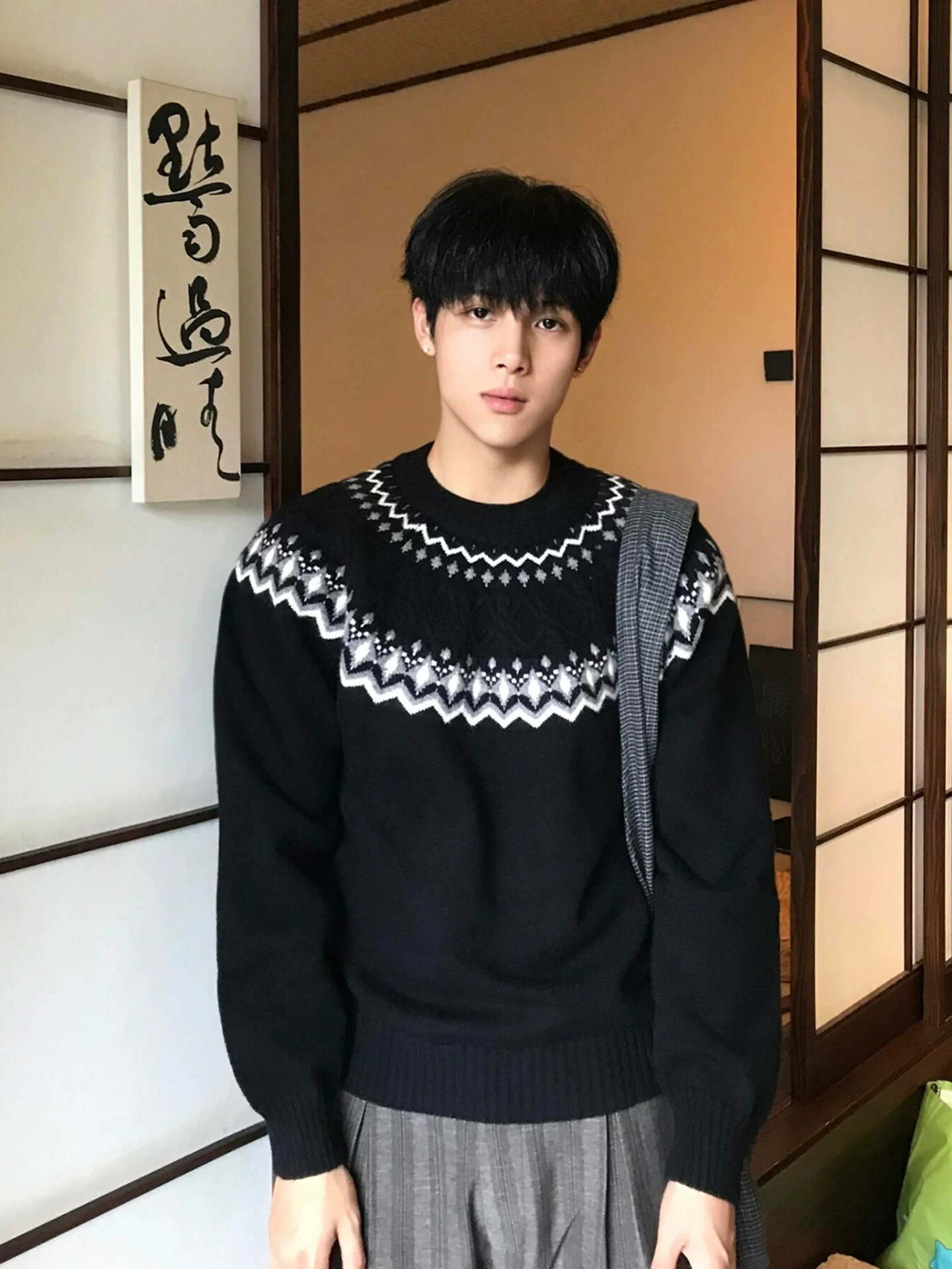 Loose Fit round Neck Knitwear Men's Casual Style Winter Warm Geometric Patterned Vintage American Lazy Feeling Base Layer Swe...