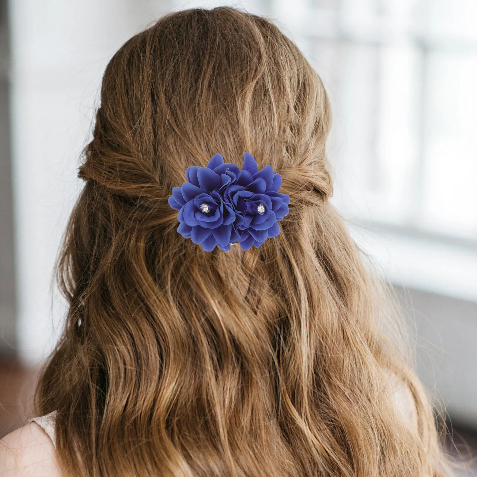 

6Pcs Flower Hair Clips for Women Stylish Rhinestone Barrettes Comfortable Long Term Wear Ideal for Bridal Birthday Beauty