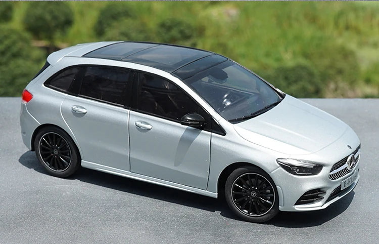 MERCEDES Classe B - W247 2018 B 180 d AMG Line Advanced Plus auto usato diesel | concessionaria a BRESCIA
