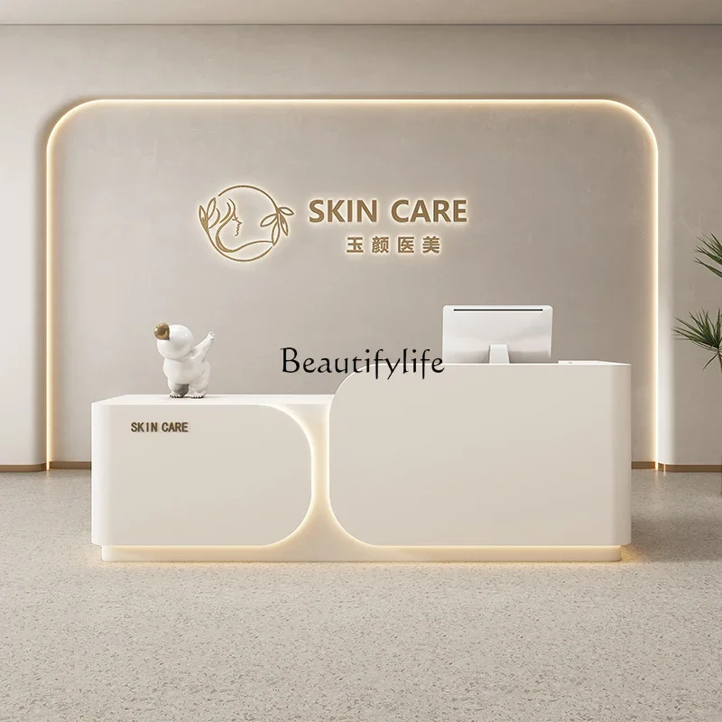 

04Beauty salon simple modern clothing store bar counter baking paint reception desk