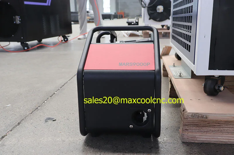 1500W Best Price 3IN1 Rust Removal Machine Metal Surface Cleaning Maxcool MCW-1500 Fiber Laser Cleaning Machine