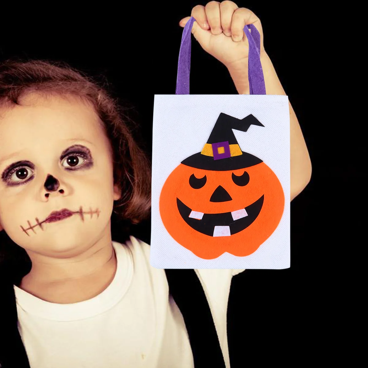 

1Set Halloween Pumpkin Hand Bags Assorted Colors Non-Woven Fabric Light Portable Candy Storage Bag for Halloween Dancing and