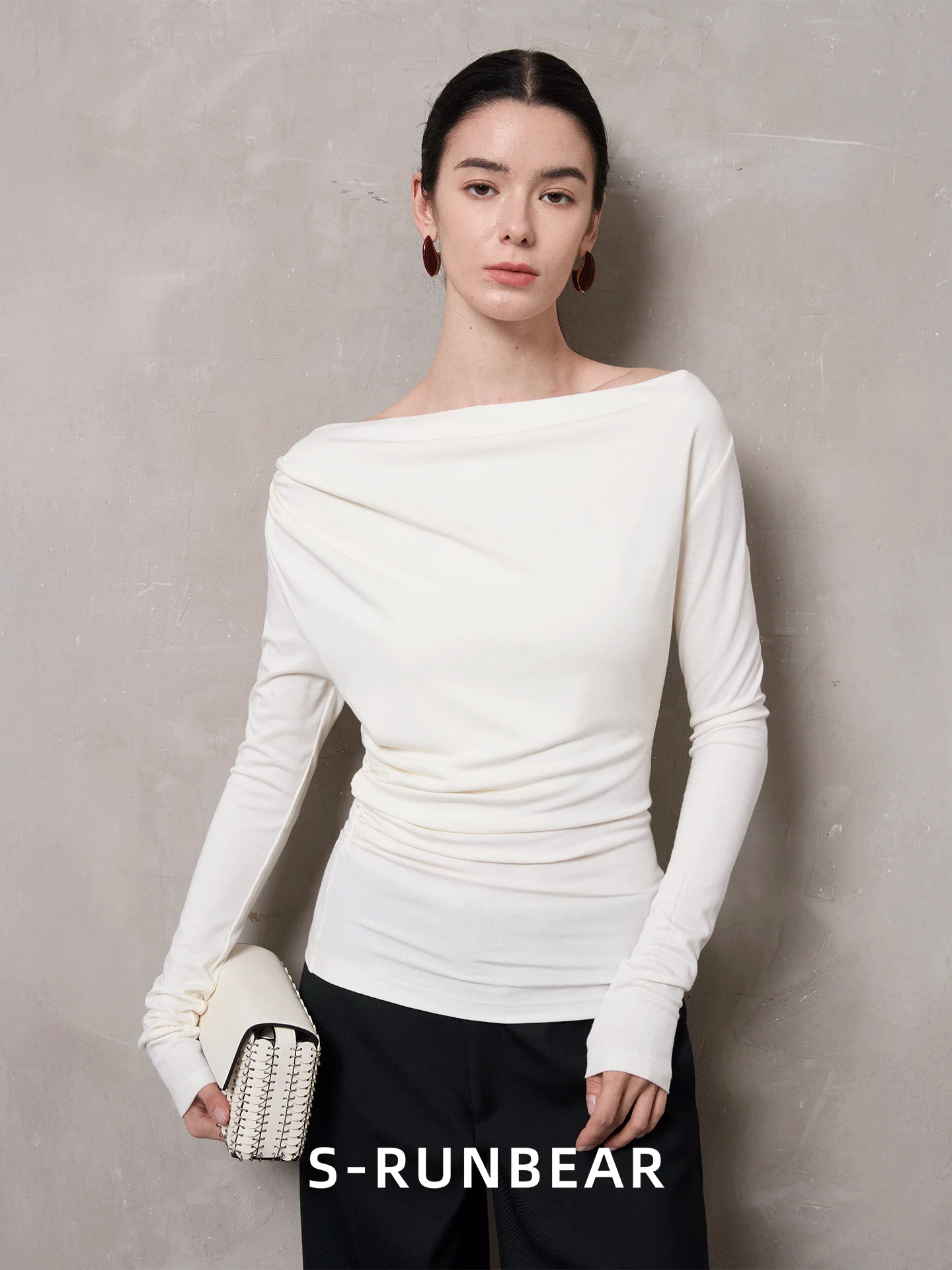 

Женская модная облегающая футболка SRUNBEAR с асимметричным дизайном, вырезом на плече, белая, новый стиль, с длинным рукавом
