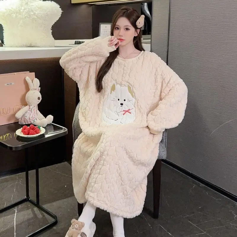 

Зима 2025 года, большие размеры, толстые теплые фланелевые ночные рубашки с длинными рукавами для женщин, корейская милая одежда для сна с героями мультфильмов, ночное платье, ночная рубашка