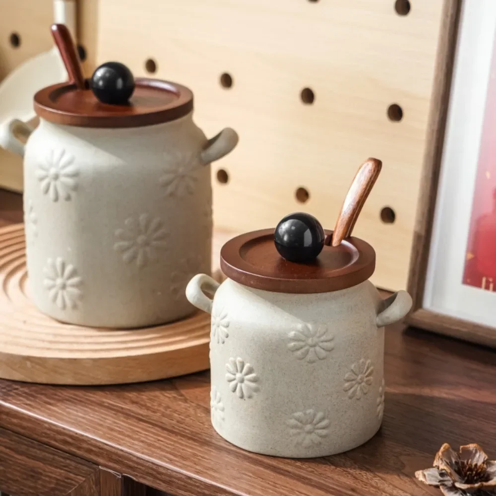Coarse Pottery Daisy Wooden Cover Pig Oil Tank Household Pepper Oil Tank Salt Tank with Cover Clay Relief Seasoning Tool
