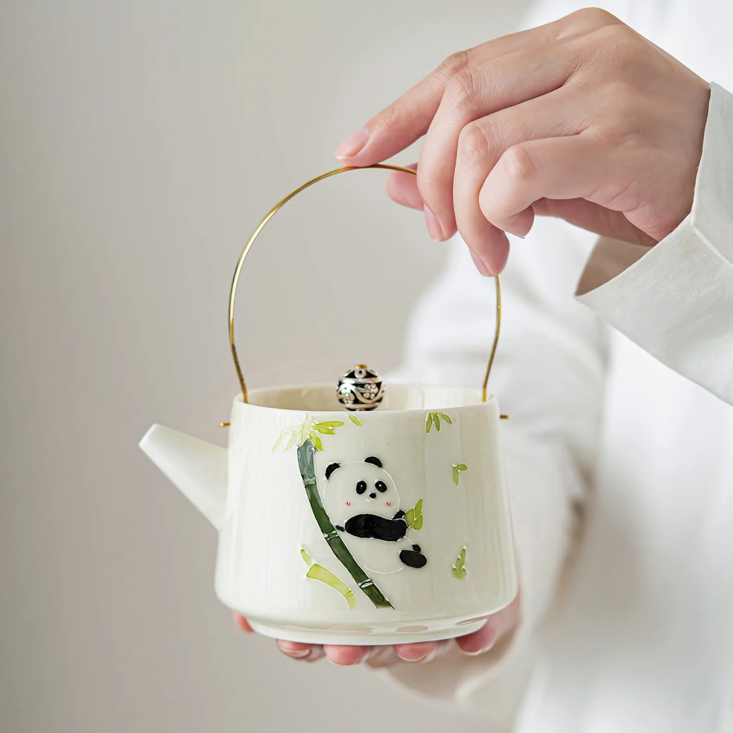 CX beige hand-painted panda beam pot B & B home small teapot