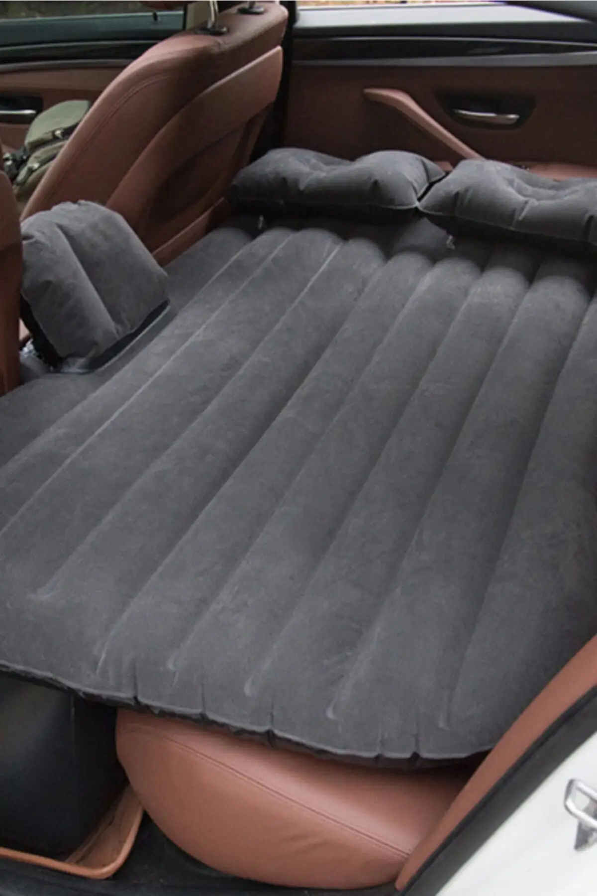 Cama inflável para carro