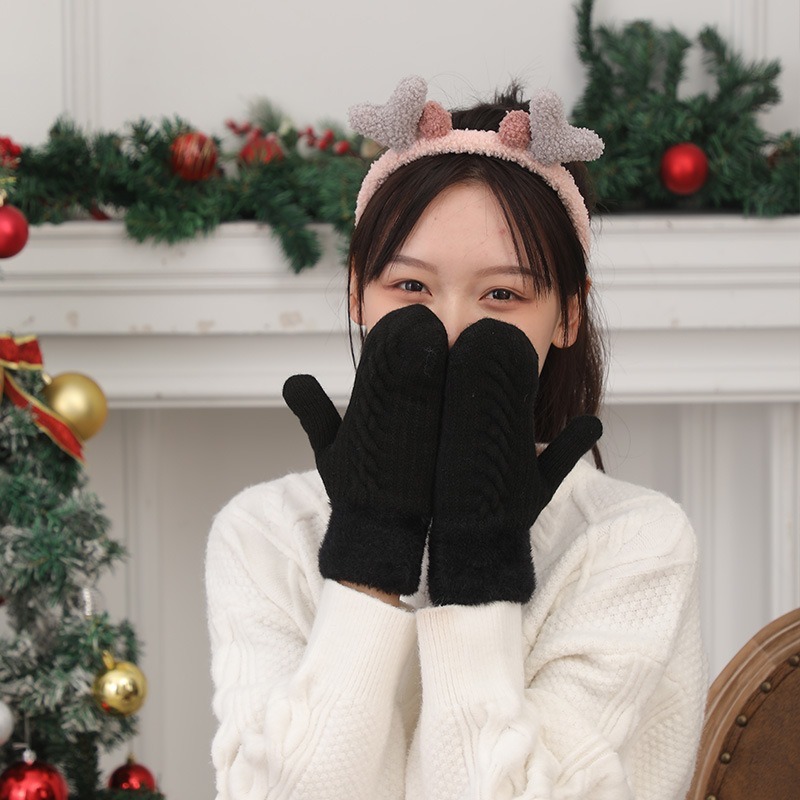  Double Layer Camel Wool Warm Gloves Cute Winter Girls Version Bag Finger Knitted Gloves Cold Skin and Velvet Gloves 