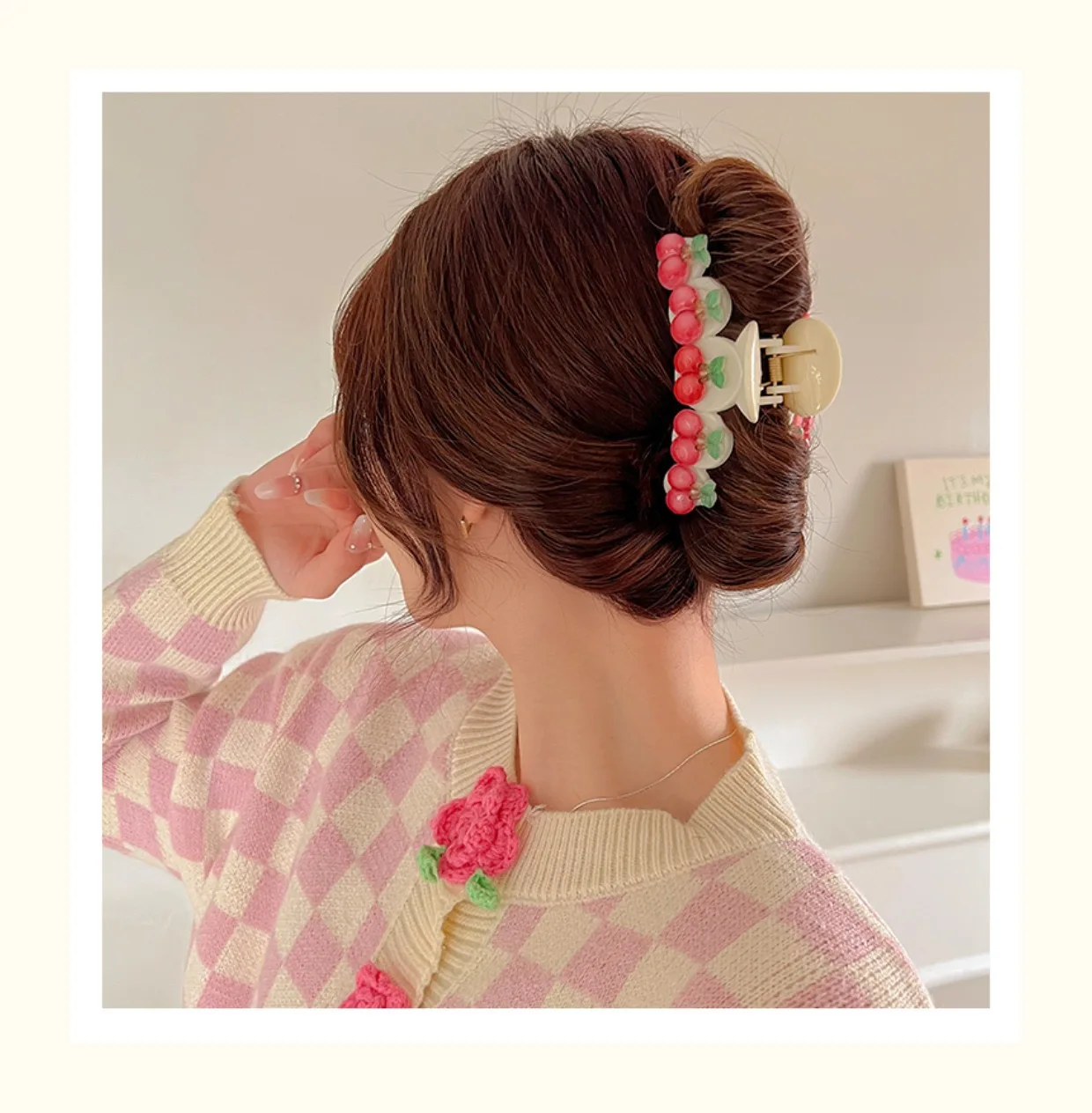 Spring and summer new transparent pink peach grab clip soft girl Japanese sweet hair clip shark clip hair accessories headdress