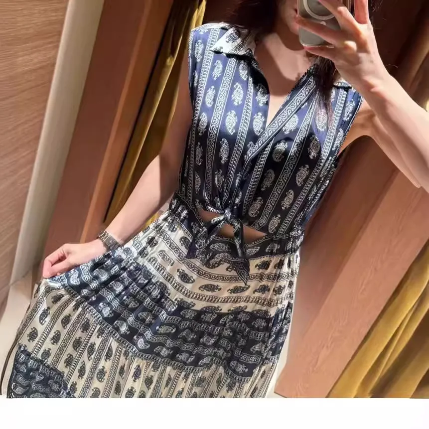 

Women's Long Dress Turn-down Collar Lace-up Waist Hollow out 2024 Summer New Ladies Vintage Print Sleeveless Robe