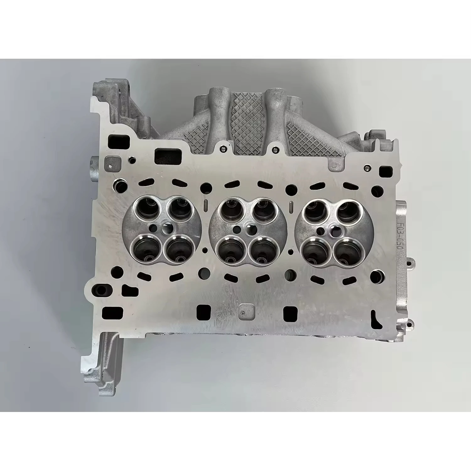 

M1DA 910045 FocusS/FiestaS/Ecosport 1.0 Ecoboost M1DA M2DA Complete Cylinder Head Automotive Engine Parts