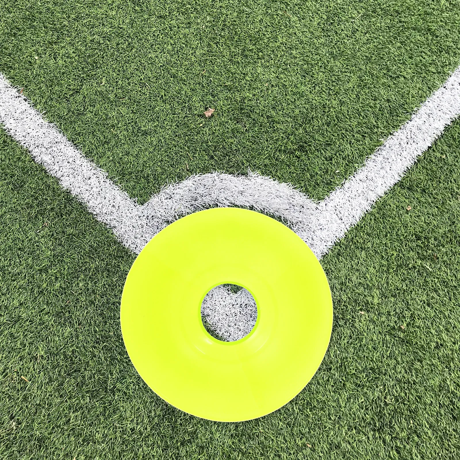 

Набор футбольных тренировочных дисков и конусов: яркие, портативные маркеры для спортивных площадок, для тренировок молодежи и занятий спортом