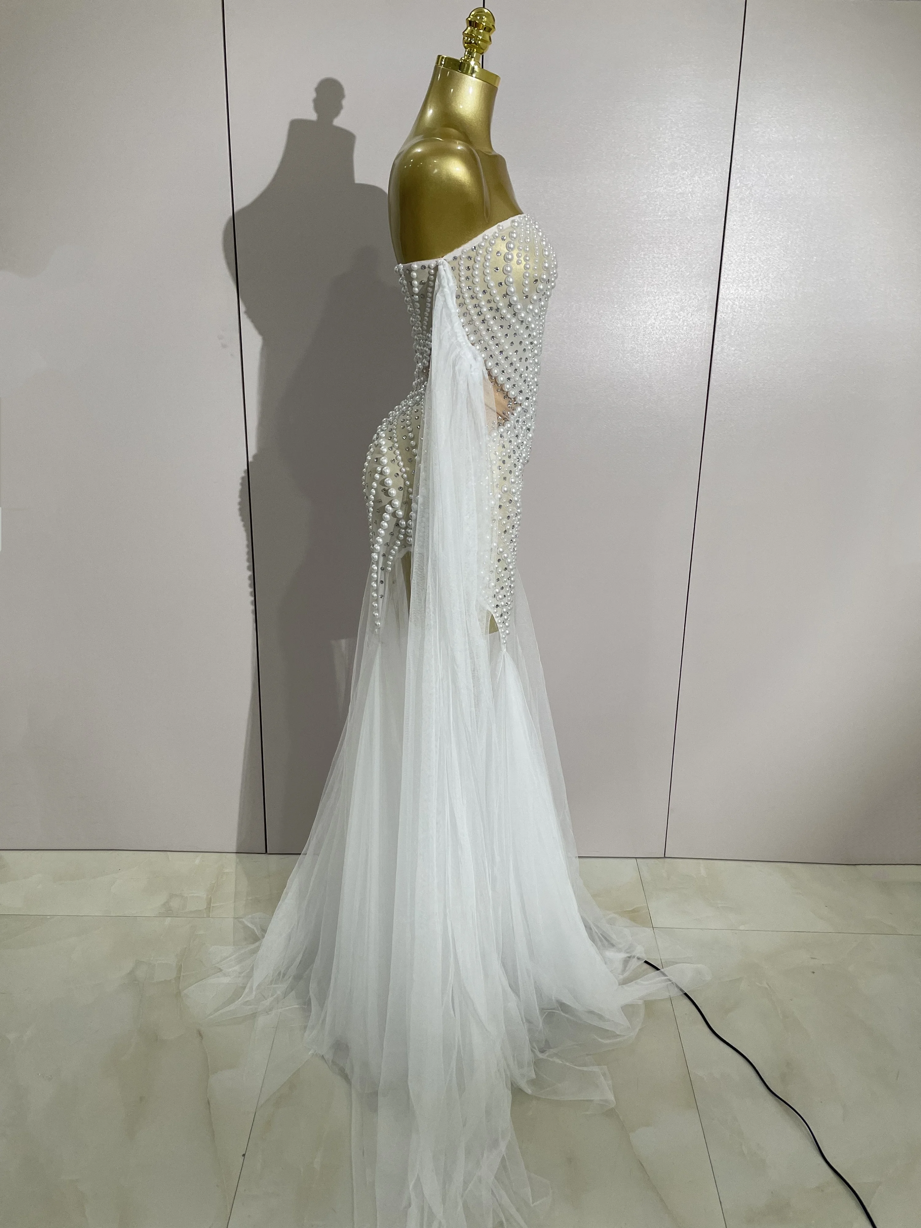 Elegant Sparkly Rhinestone White Pearl Sexy Strapless Mesh Long Dress Wedding Guest Gowns Luxury Birthday Evening Party Dress