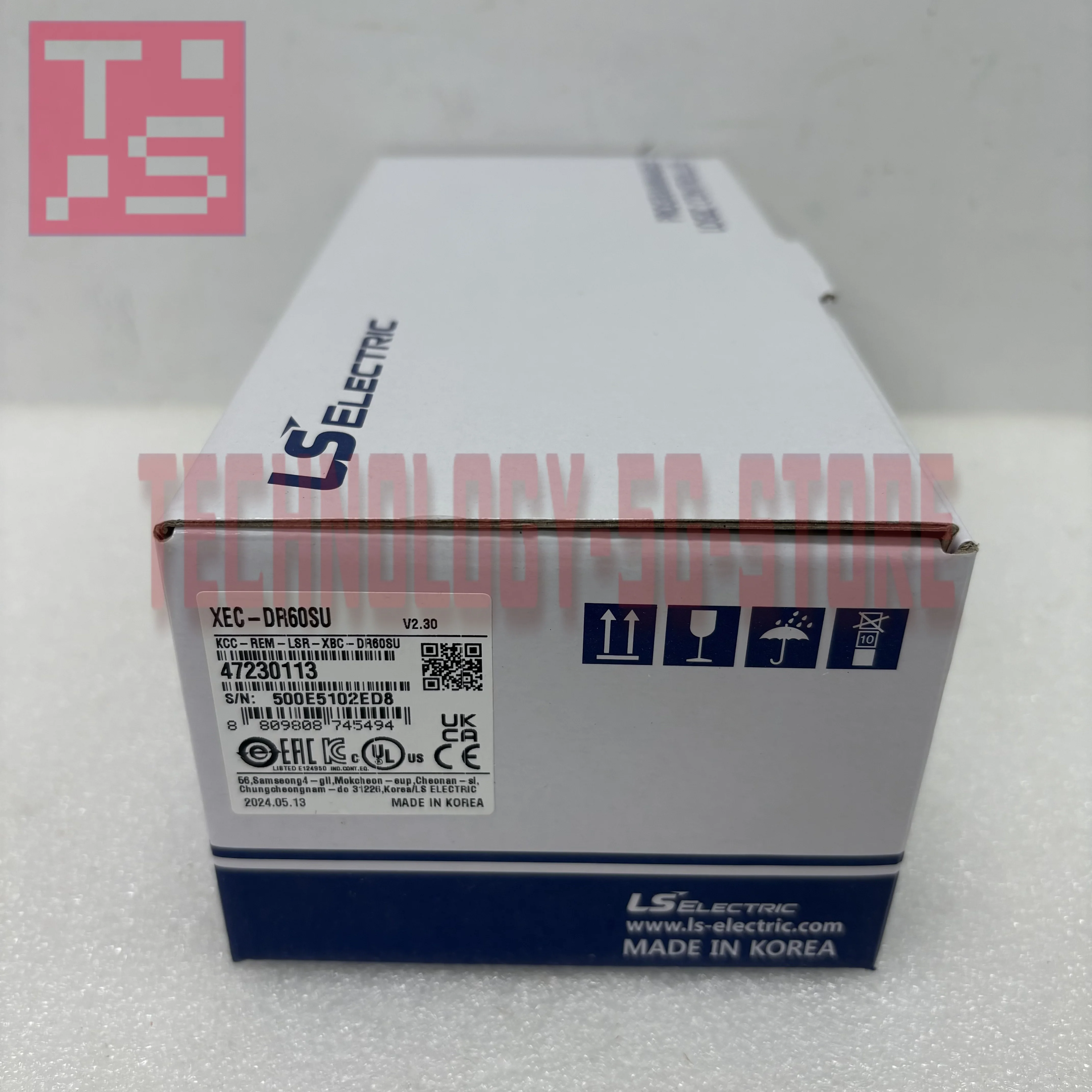 

XEC-DR60SU XEC-DR32H-D1(R) XEC-DR30SU Модуль ПЛК совершенно новый