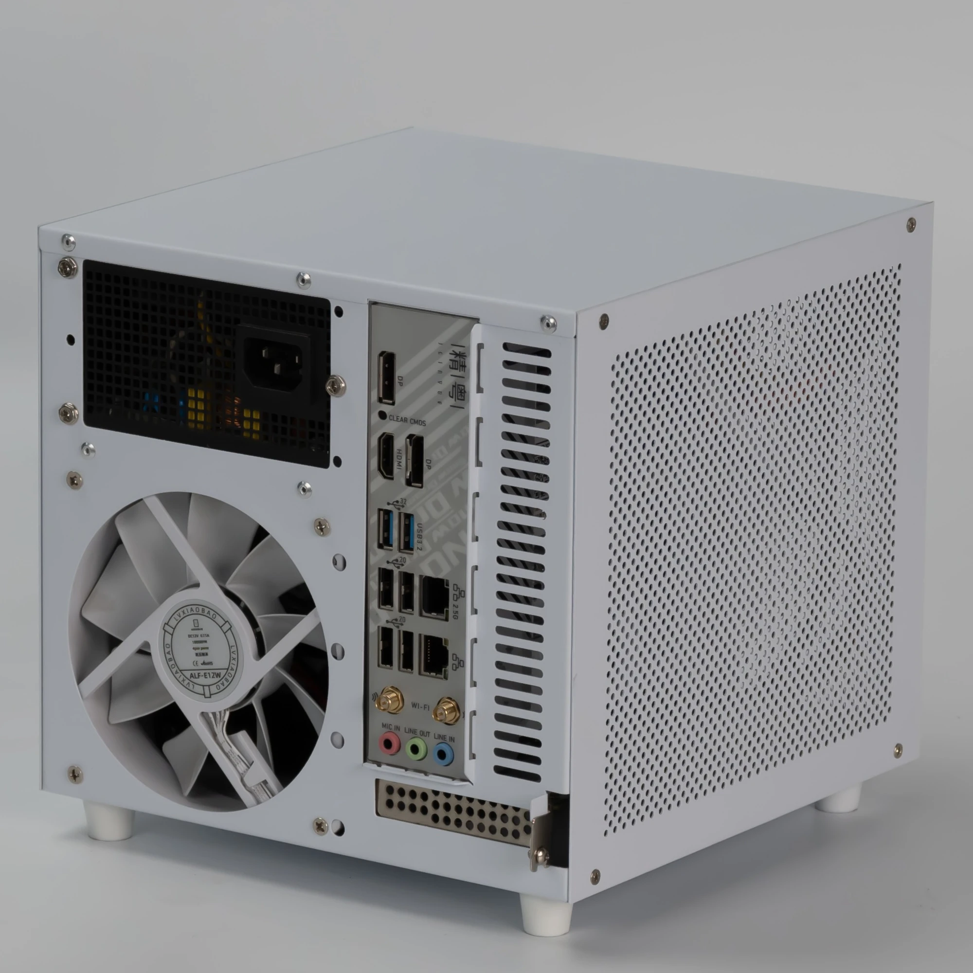 เคส NAS Ursa Minor 4 ช่องใส่ฮาร์ดดิสก์, รองรับพาวเวอร์ซัพพลายแบบ SFX, เมนบอร์ด ITX, สีดำ Feiniu, เหมาะสำหรับใช้เป็นเซิร์ฟเวอร์จัดเก็บข้อมูลภายในบ้าน, ขนาดเล็ก