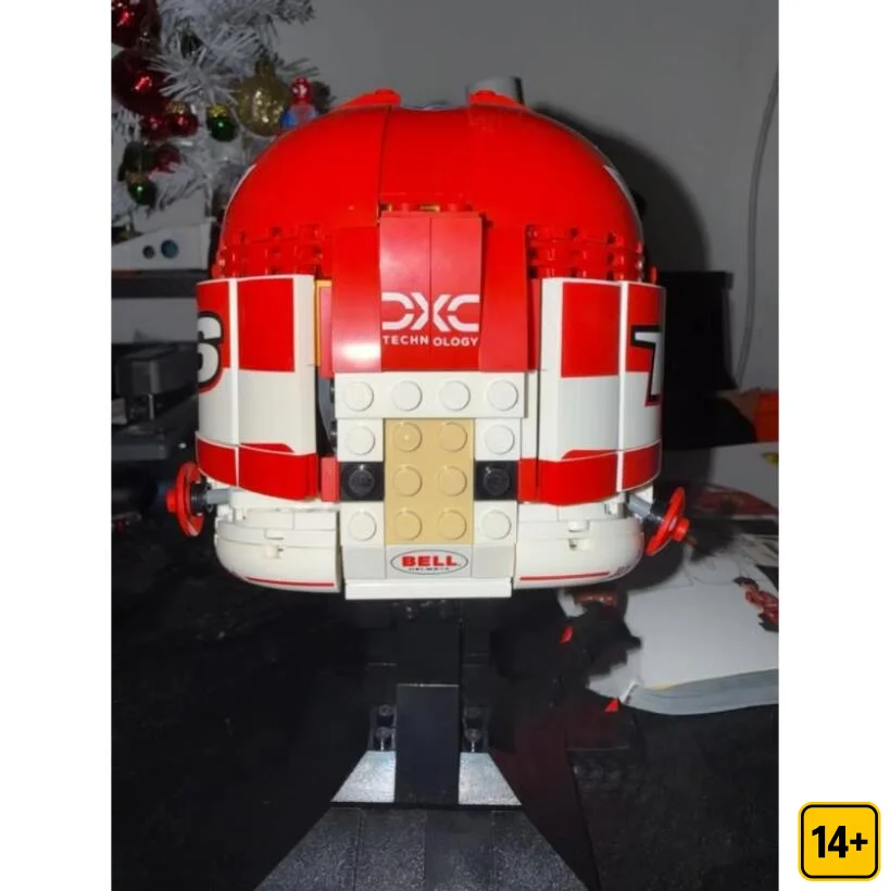 2026 NEW 886pcs Scuderia HP Charles Leclerc Helmet Model Building Bricks Race Car Merchandise Birthday Toy for Family Decor Gift view 4