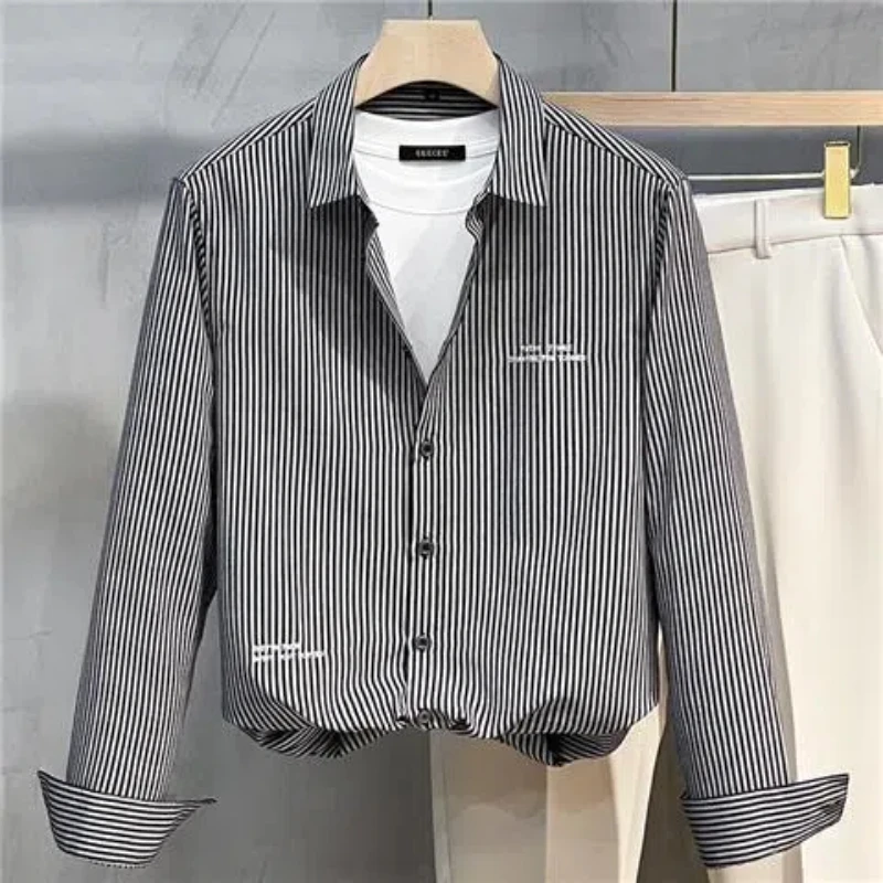 Spring Autumn New Fashion Turn-down Collar Long Sleeve Striped Blouse Men\'s Clothing Loose Korean Button All-match Trend Shirts