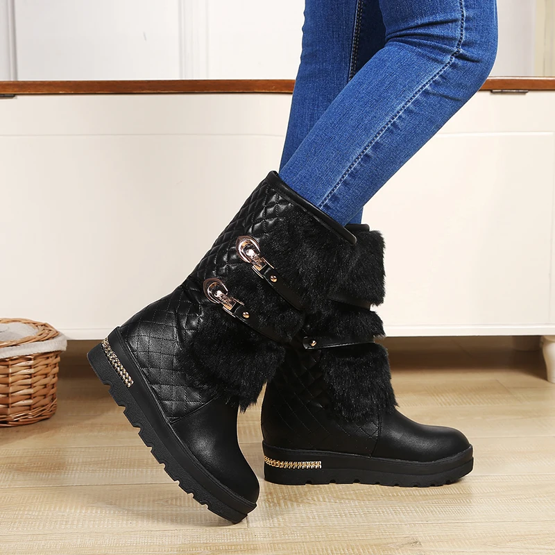 2024 Double Row Metal Buckle Fur Flat Bottomed Raised Snow Boots With Checkered Stripes Slip-On Women's Mid Length Boots