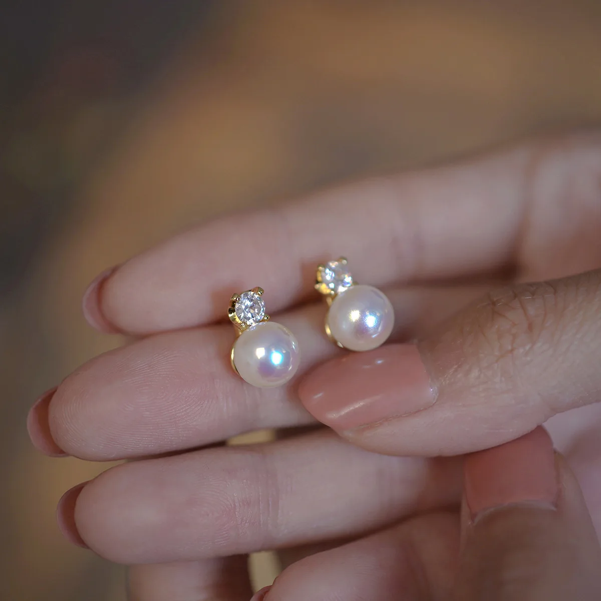 رائعة مايكرو الزركون إعداد مقلد اللؤلؤ وأقراط للنساء تصميم متقدم خمر الذهب اللون مجوهرات الحفلات OL N611