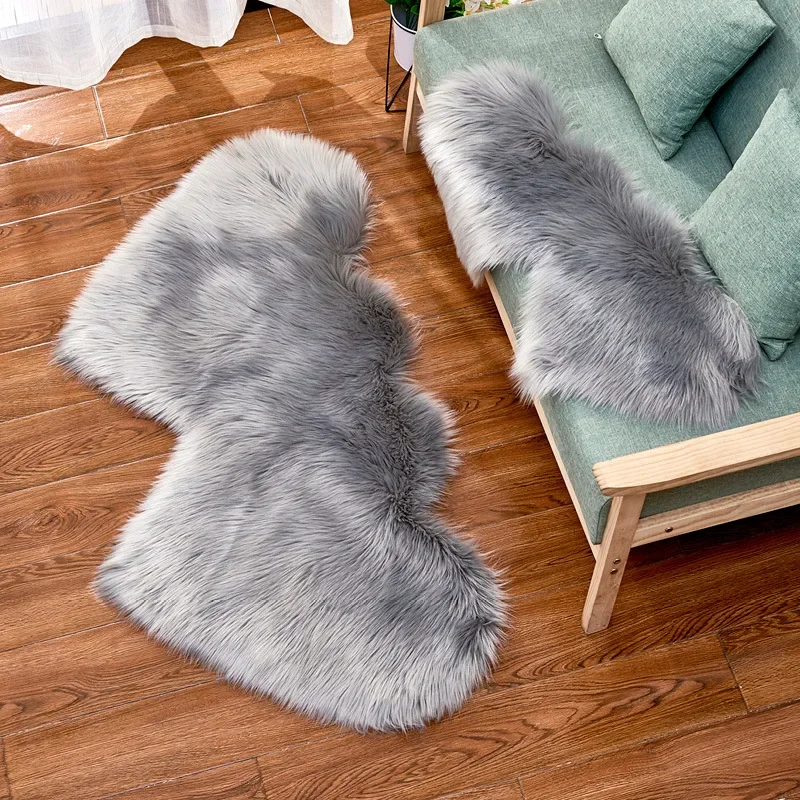 Solid Color Creative Double-Heart Carpet Long Plush Living Room Bedside Foot Rug Water-Absorbing Antiwear Interior Decoration