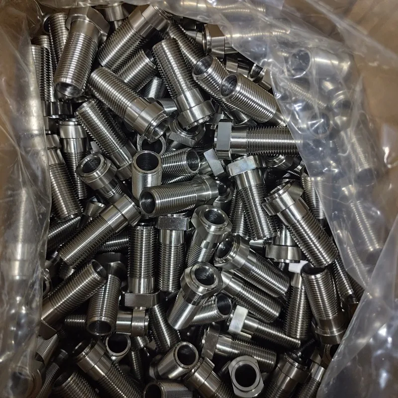 Release Axle Sleeve for Sports Wheelchairs Is Made of Stainless Steel, Hard and Shiny, with Inner Diameters of 12mm and 12.7mm