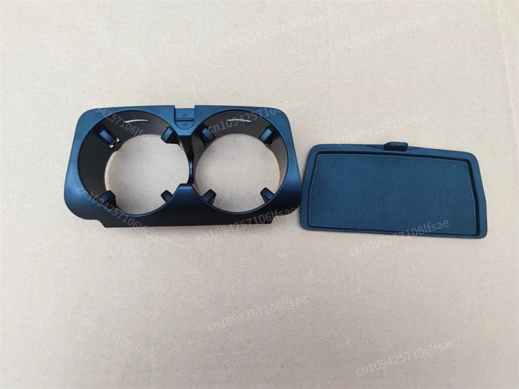 

Mercedes-Benz Vito-Benz V260 260GLC300L Armrest Box Water Cup Holder C200E200 Cup Holder 400CLS350
