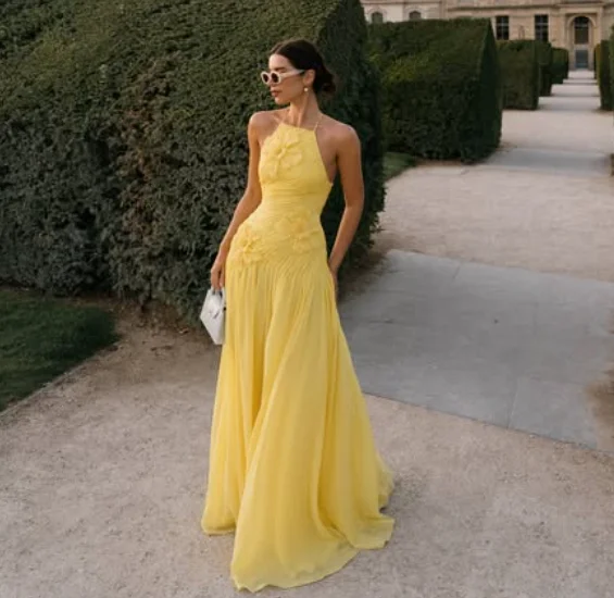 Abiti da sera pieghettati senza maniche gialli con applicazioni di fiori di lunghezza del pavimento personalizzati di alta qualità Robes De Soirée Abiti da gala