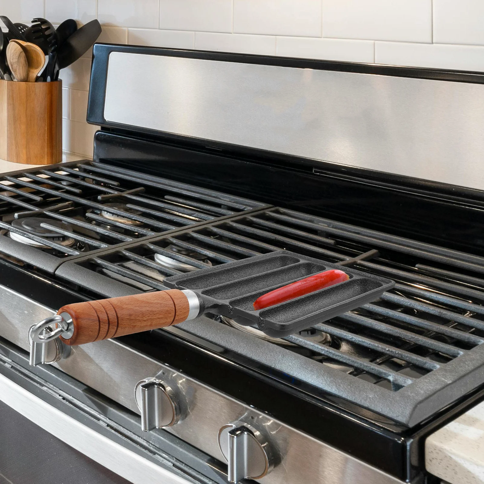 

4-слотовая железная форма для колбас, сковорода для выпечки хот-догов, антипригарный инструмент для барбекю, форма для колбас на открытом воздухе, инструмент для гриля хот-догов