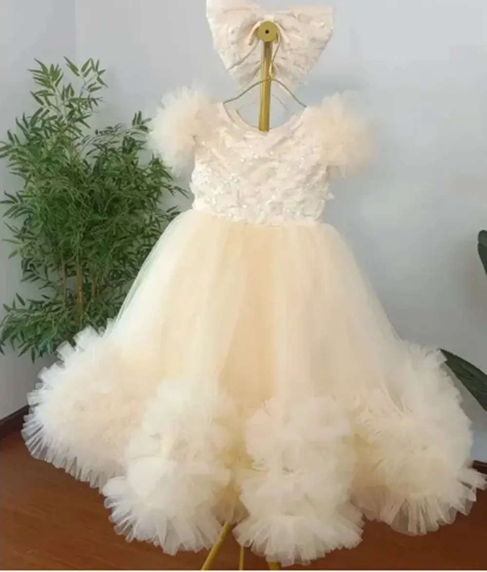 

Customized Red Flower Girl Dresses for Wedding With Bow Ruffles Short Sleeve Tulle Child Birthday Party First Communion Gowns