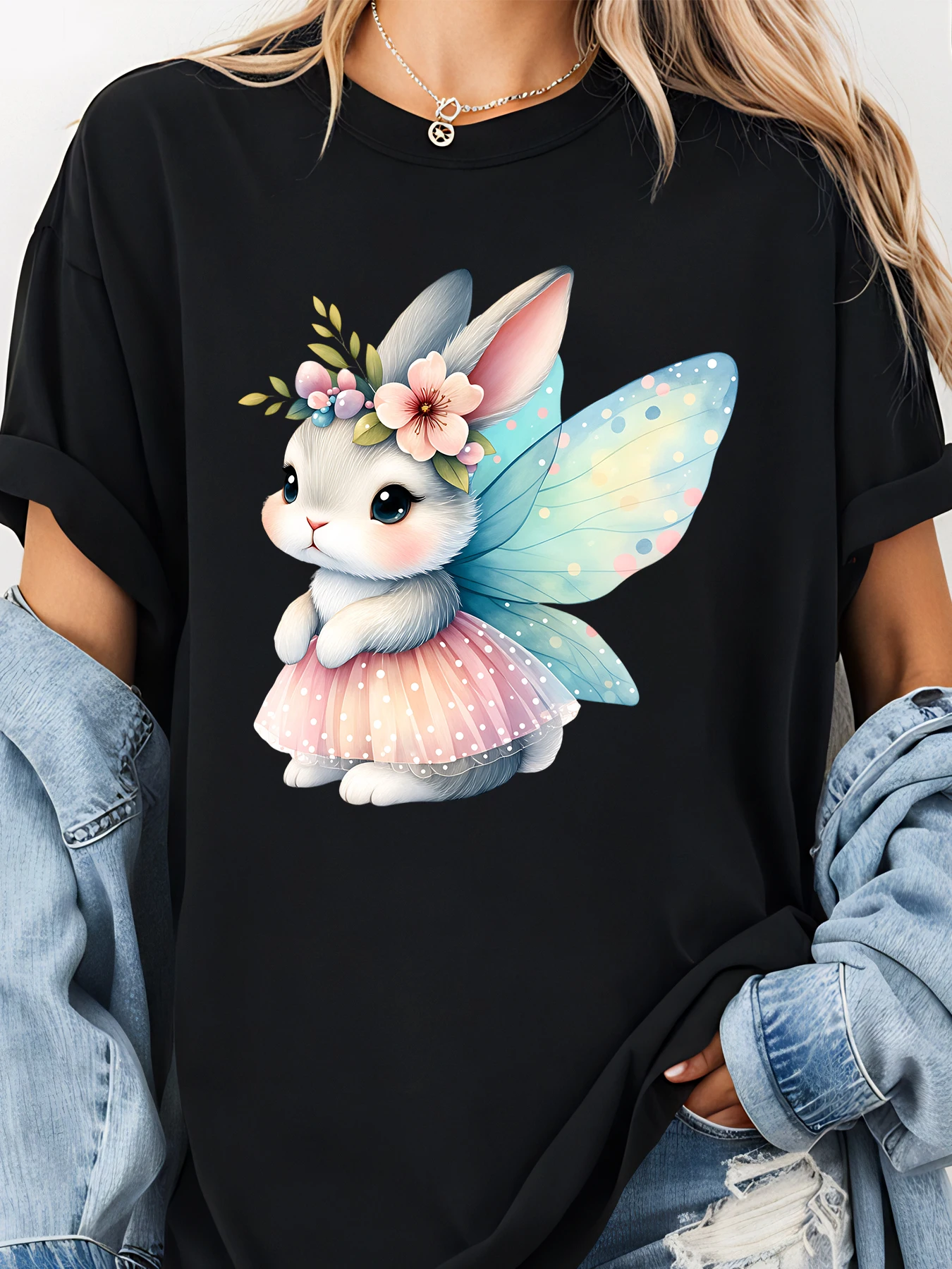 Easter Bunny Fairy Print T-shirt met bloemenkroon en pastelvleugels voor dames lente vrijetijdskleding