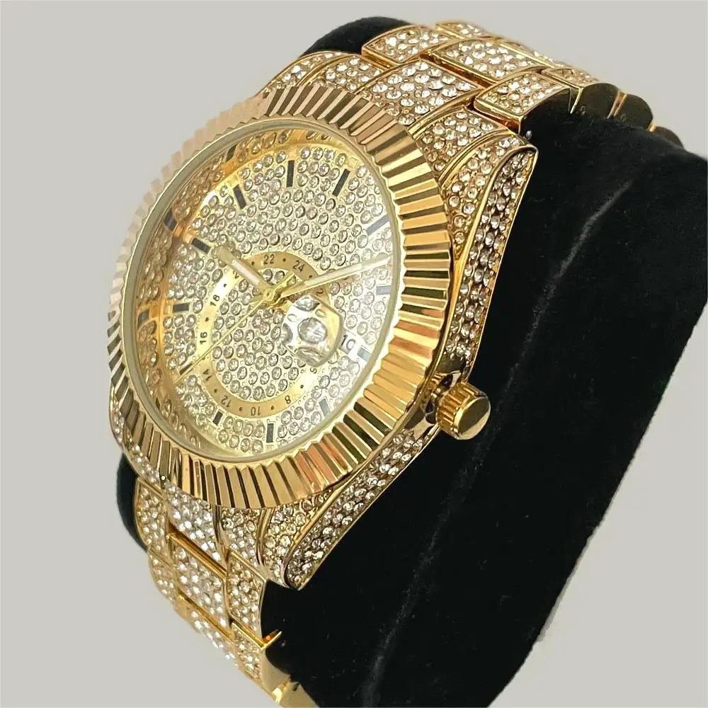 

2023 Luxury Gold Watch Men Automatic Date Stainless Steel Quartz Clocks Fashion Full Iced Diamond AAA Jewelry Wristwatches Reloj