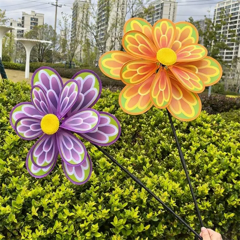 หมุนตะไลตกแต่งสวนกังหันลมของเล่น 2 ชิ้นดอกไม้ที่มีสีสันกังหันลมสำหรับเด็กผู้ใหญ่กิจกรรมกลางแจ้งใช้ B2EB