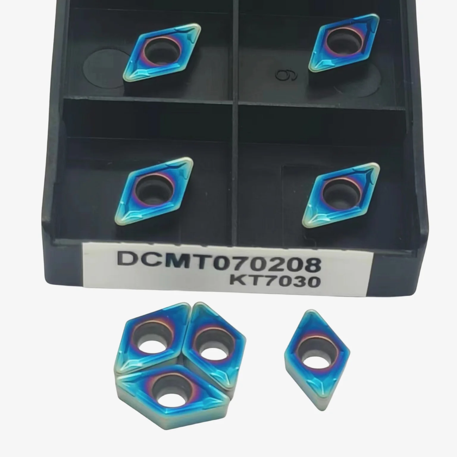 DCMT070204 DCMT070208 pisau paduan keras CNC alat bubut baja dan baja tahan karat alat pemutar sisipan penggilingan