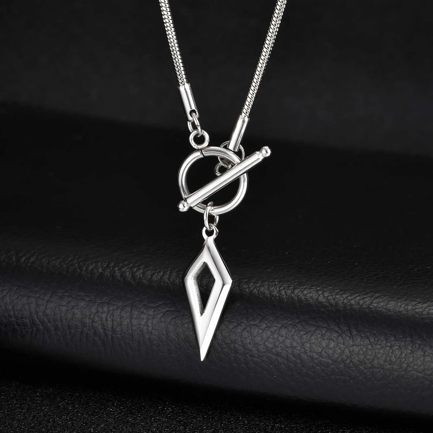 

Vnox Men's Four-pointed Star Geometric Pendant Necklace, OT Clasp Silver Color Stainless Steel 50cm Snake Chain Collar Jewelry