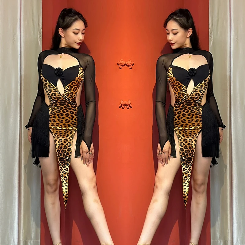 セクシーなラテンダンスの服の女性長袖パフォーマンス衣装ヒョウ柄フリンジドレスチャチャルンバサンバダンスウェア VBH855